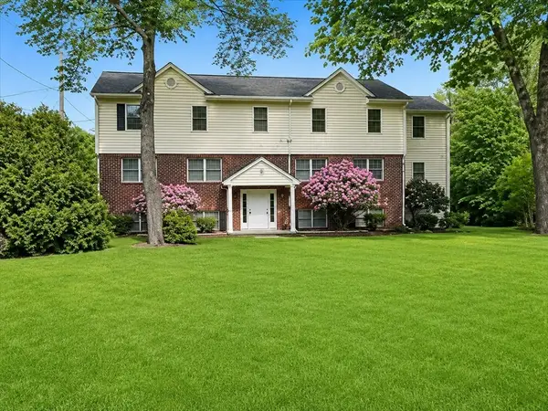 894 East Street #3, Walpole, MA 02081