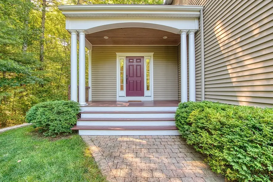 107 Field St, Taunton, MA 02780 - #3