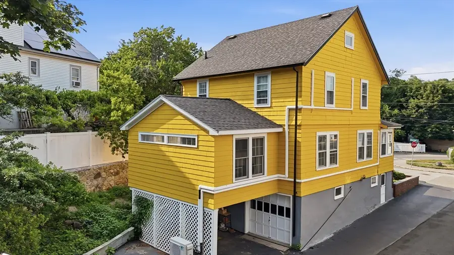112 Sherwood Rd, Medford, MA 02155 - #3