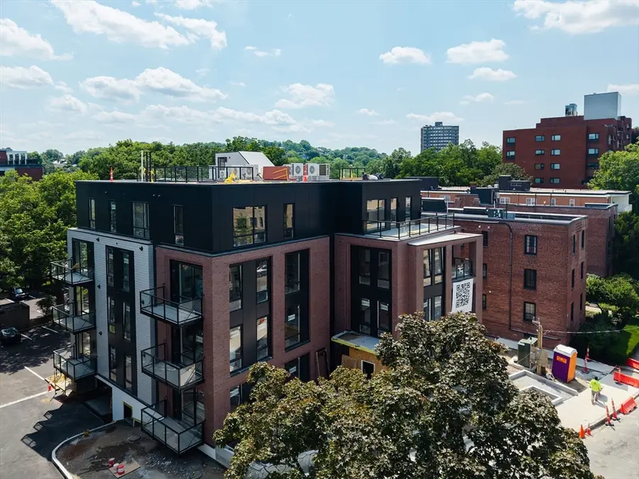 80 Vernon #2B, Brookline, MA 02446 - #2