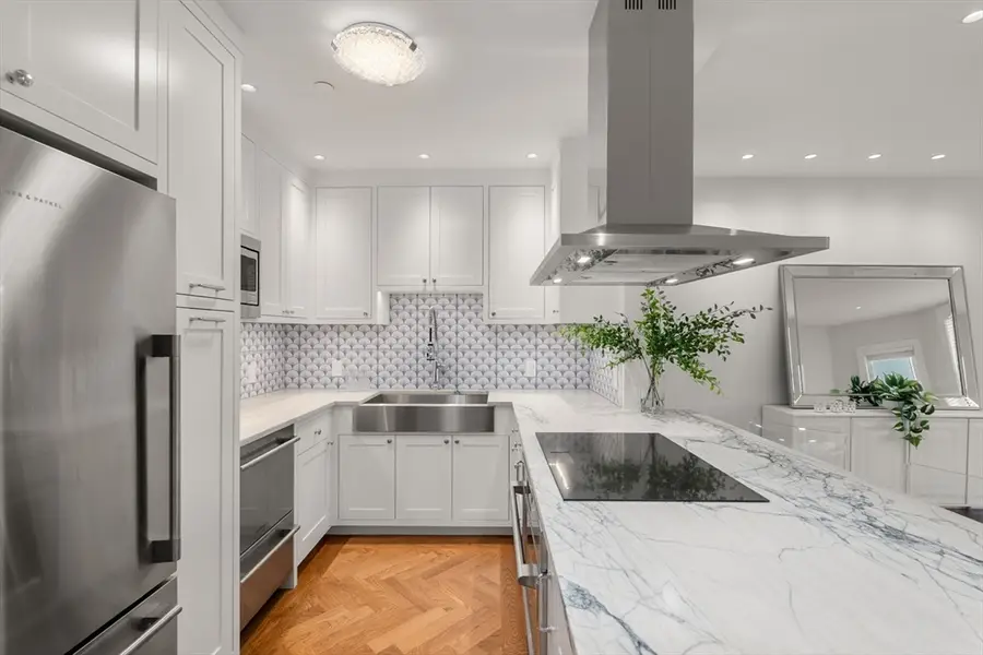 390 Commonwealth Ave #706, Boston, MA 02215 - #2