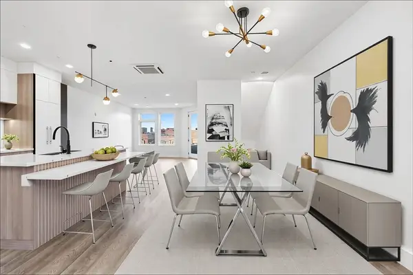 29 Woodford St #2, Boston, MA 02125