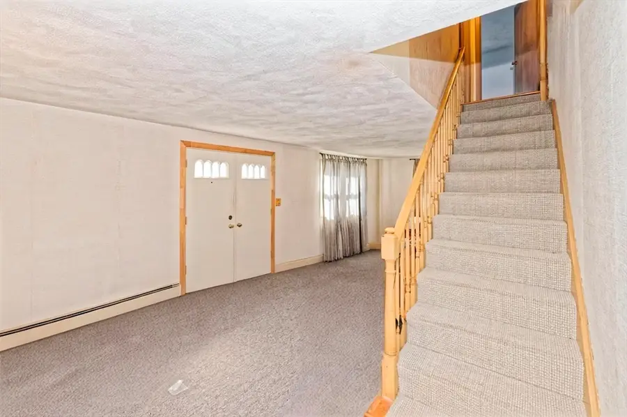 50 Juniper Ln, Framingham, MA 01701 - #3