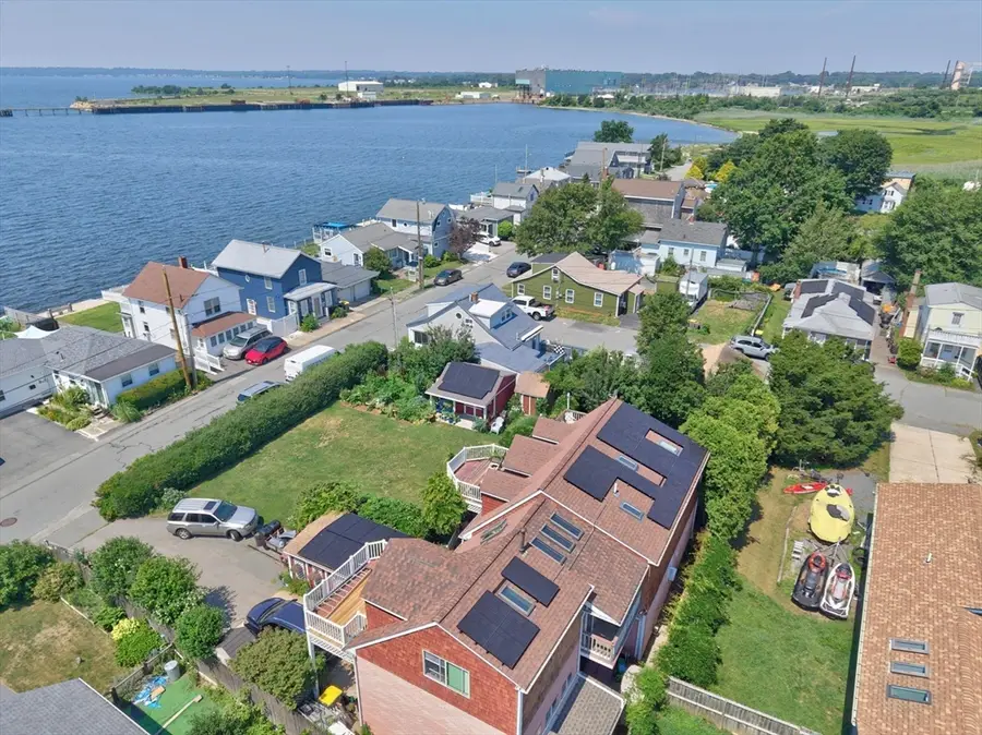 24 Ripley St, Somerset, MA 02725 - #3