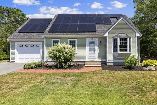 29 Sheffield Pl, Mashpee, MA 02649