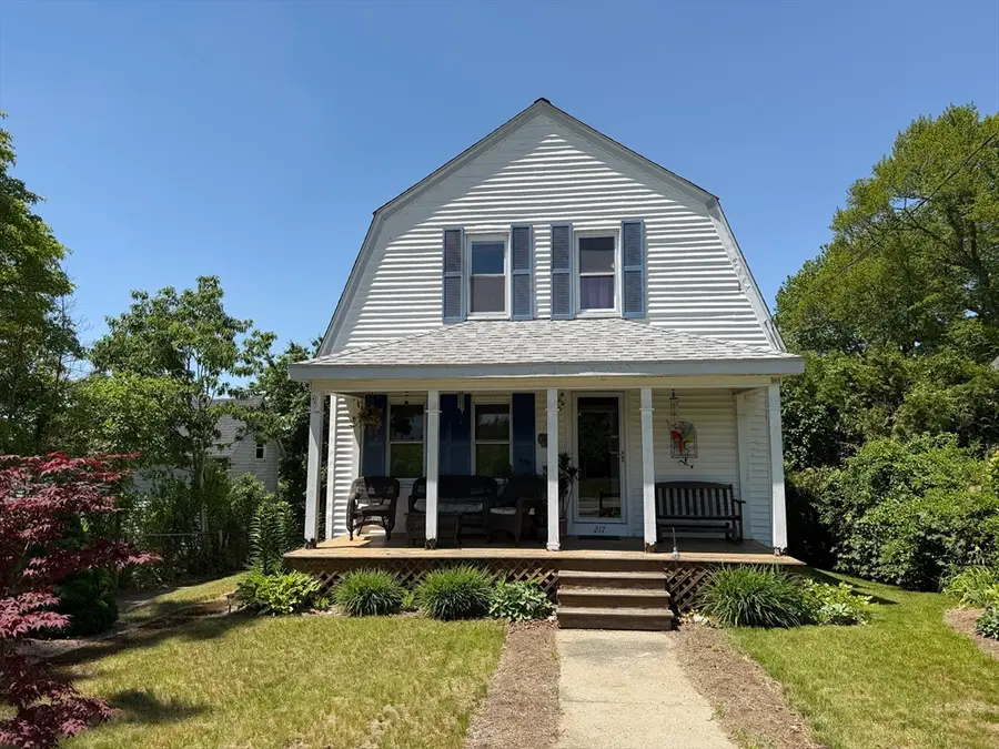 217 Middleboro Road, East Freetown, MA 02717 - #2