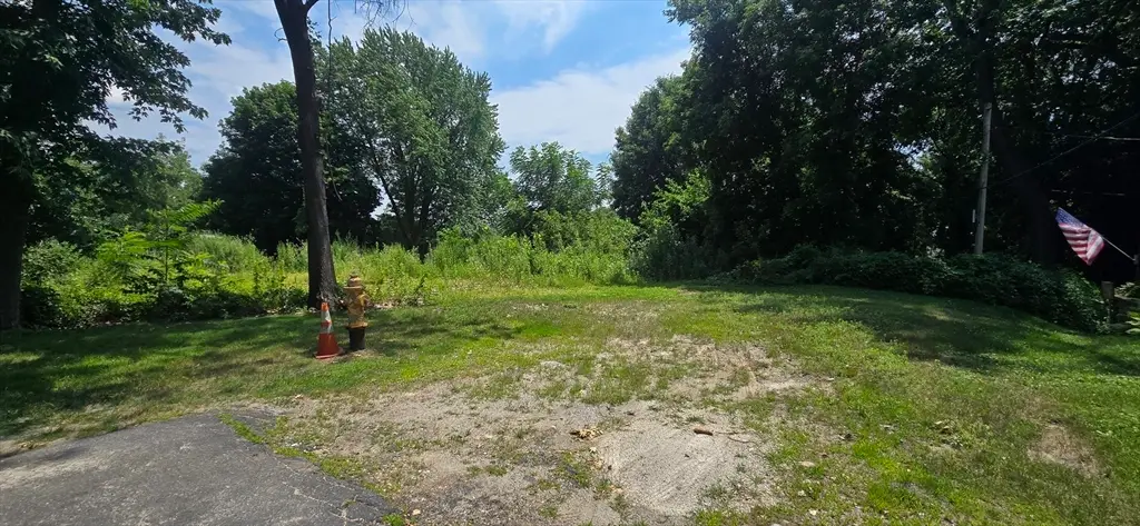 22 Huron Ave, Worcester, MA 01605 - #1