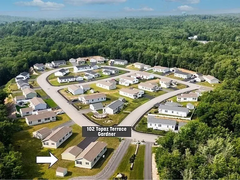 102 Topaz Terrace, Gardner, MA 01440 - #2