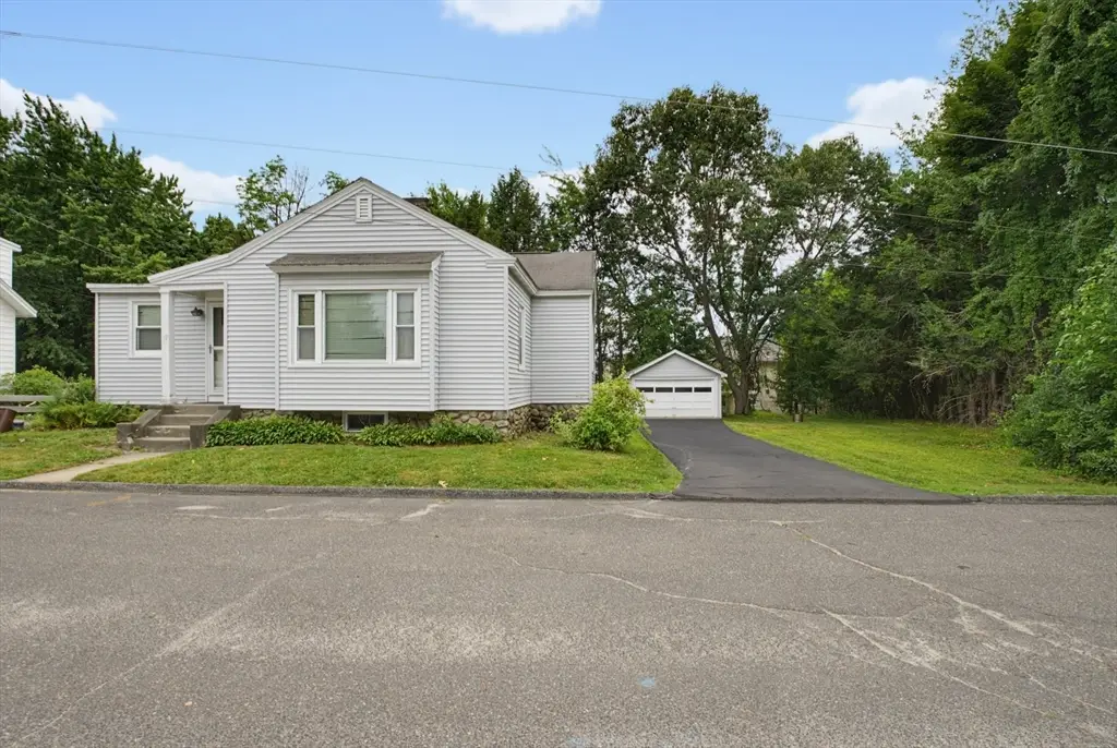 17 Reynolds St, Worcester, MA 01606 - #1