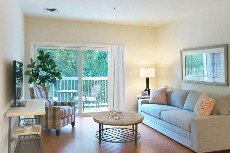 22 Farmstead Ln #407, Sudbury, MA 01776 - #3