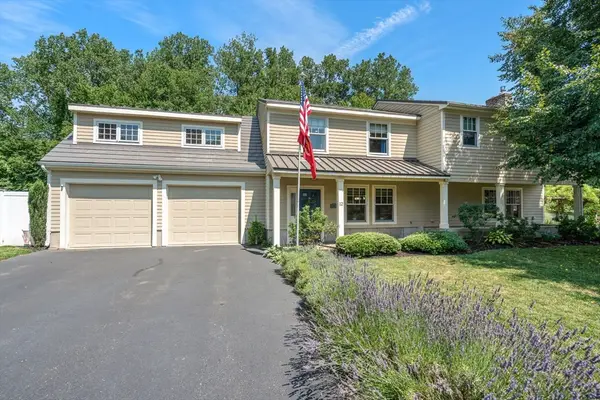 12 Beech Lane, Agawam, MA 01030