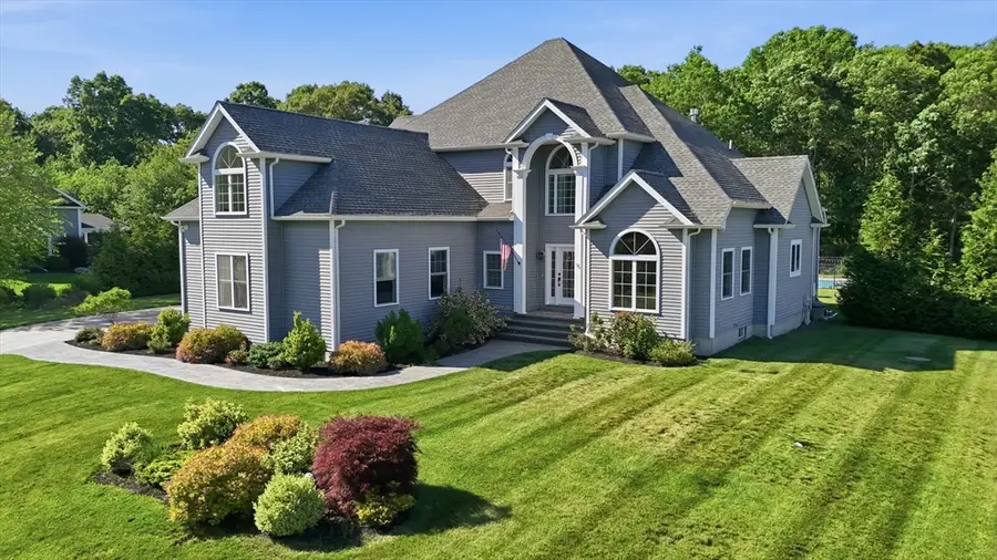5 Kyle's Ct, Swansea, MA 02777 - #2