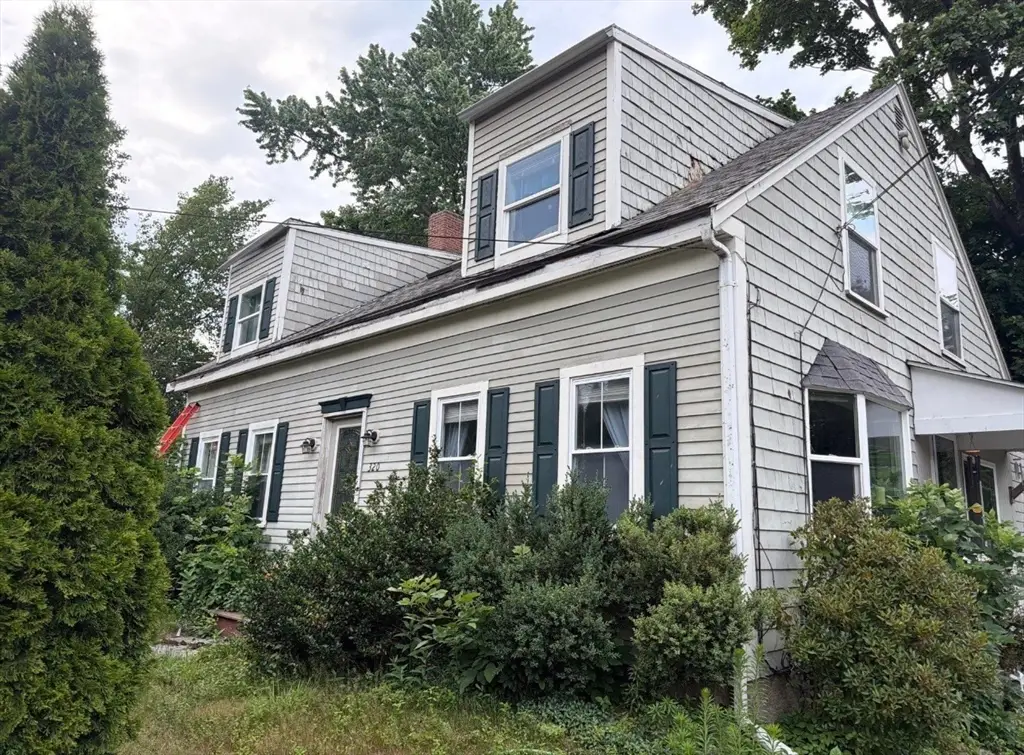 320 Belmont St, East Bridgewater, MA 02333 - #1