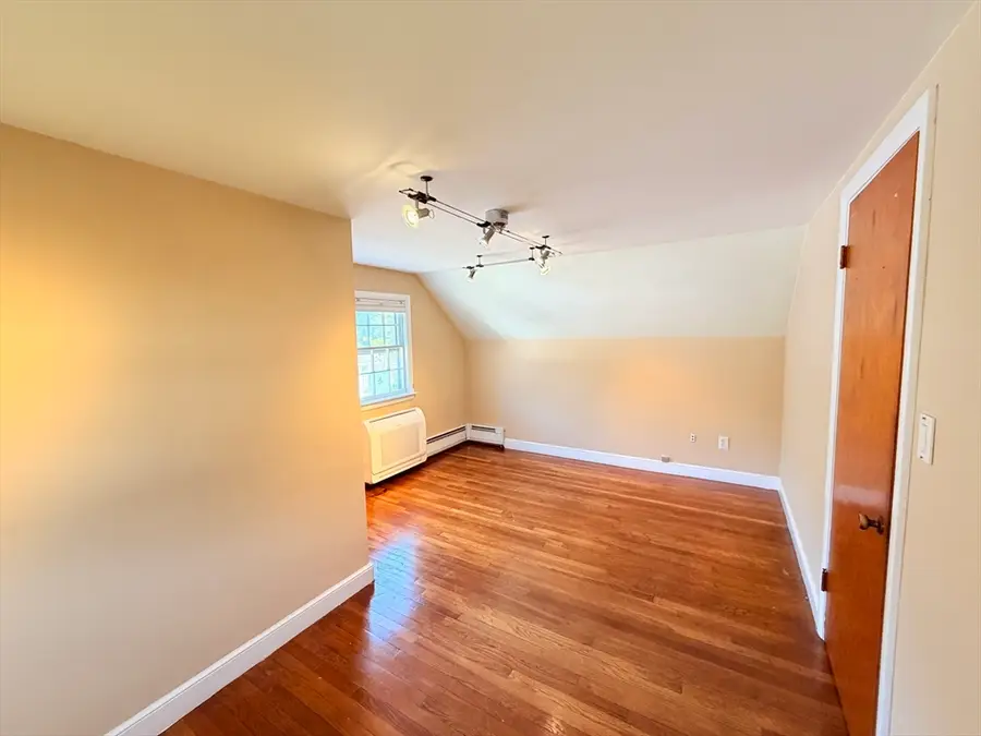 26 Pearl St, Lexington, MA 02420 - #2