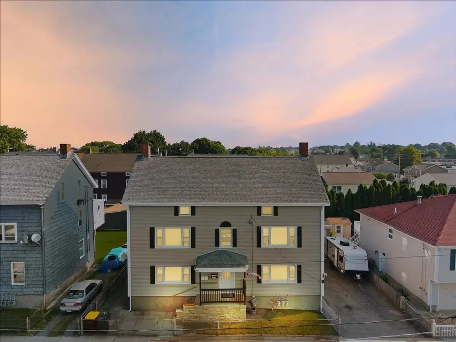 72 Tower St, Fall River, MA 02724 - #2