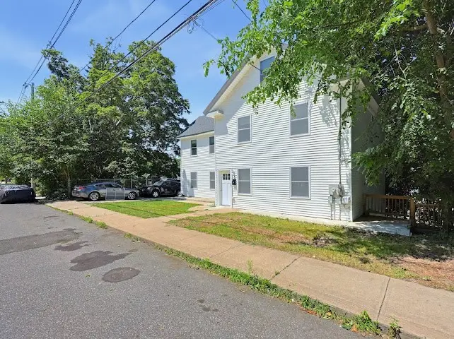 91 Cottage St #B, Athol, MA 01331 - #3