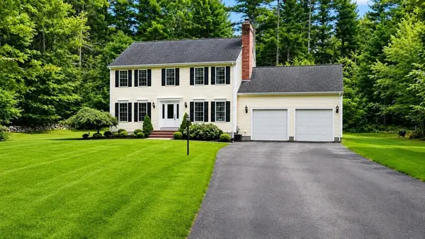 3 Pleasant St, Rehoboth, MA 02769