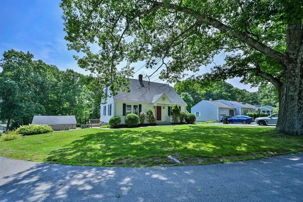 51 New Boston Rd, Dudley, MA 01571 - #1