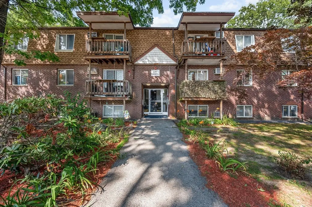 144 Thissell Avenue #6, Dracut, MA 01826 - #1