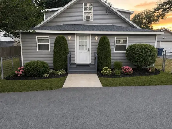 114 Bay State Rd, Tewksbury, MA 01876
