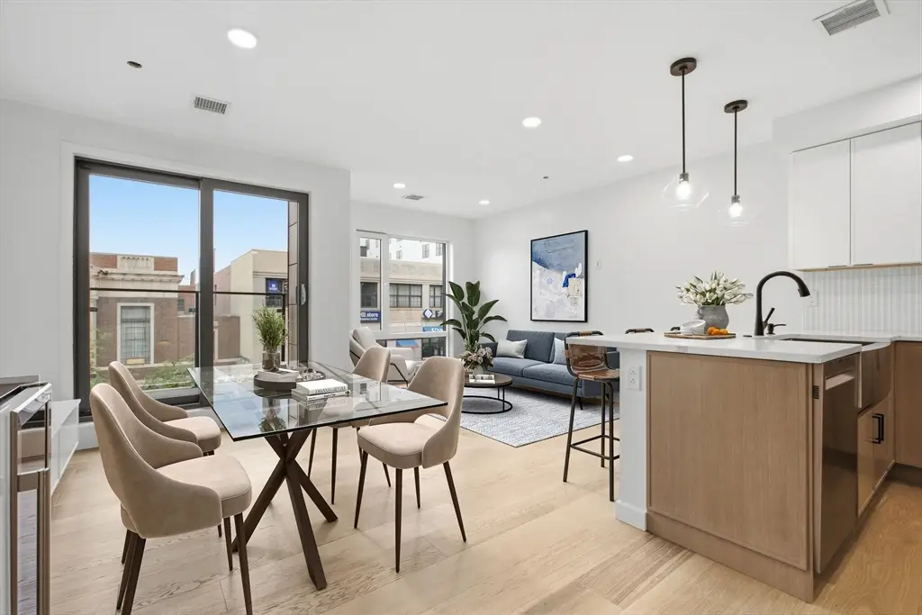 457 W Broadway #203, Boston, MA 02127 - #1