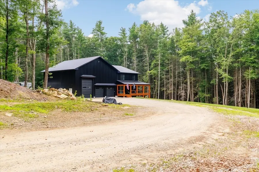 50 Hillside Dr, Sturbridge, MA 01566 - #2