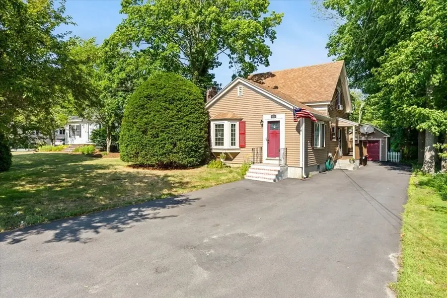446 Plymouth St, Abington, MA 02351 - #2
