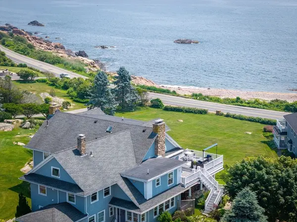 70 Grapevine Road #B, Gloucester, MA 01930
