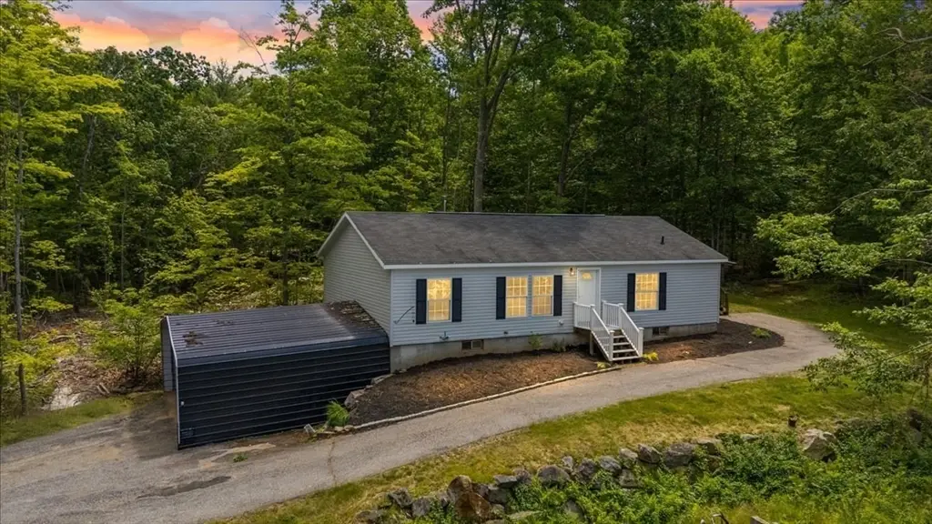 98 Hurricane Rd, Belmont, NH 03220 - #1