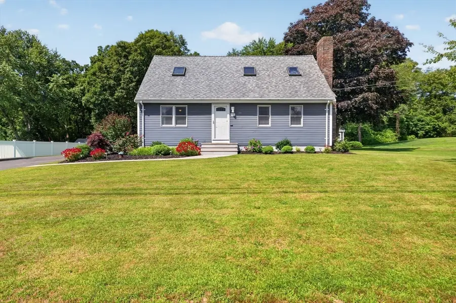 19 Majocka Dr, Westport, MA 02790 - #2