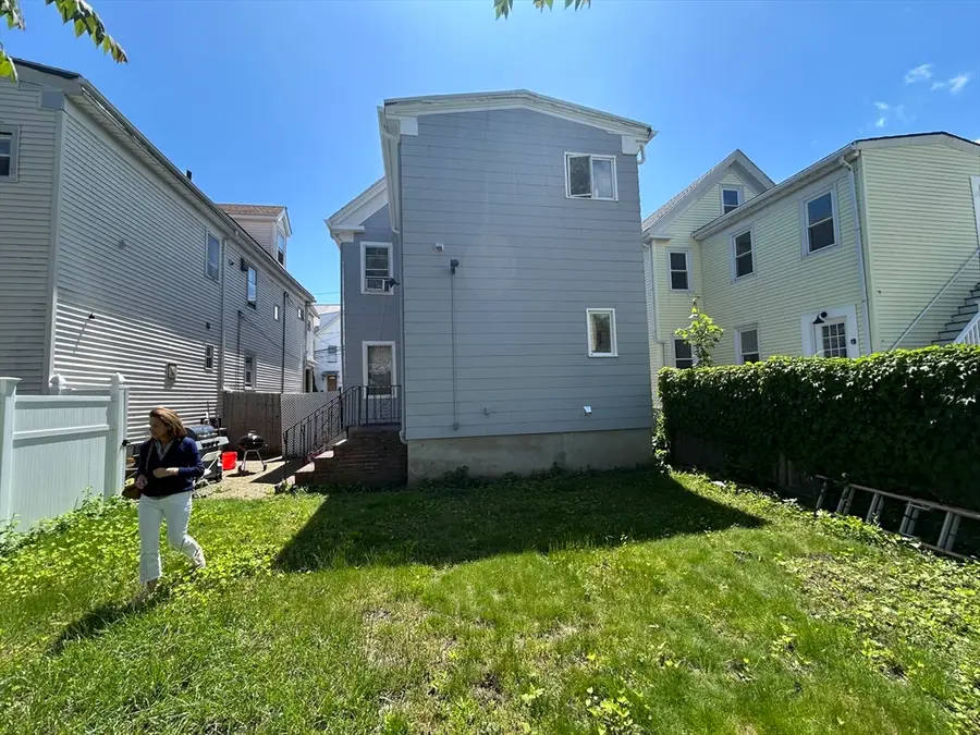 15 Everett Ave, Somerville, MA 02145 - #2