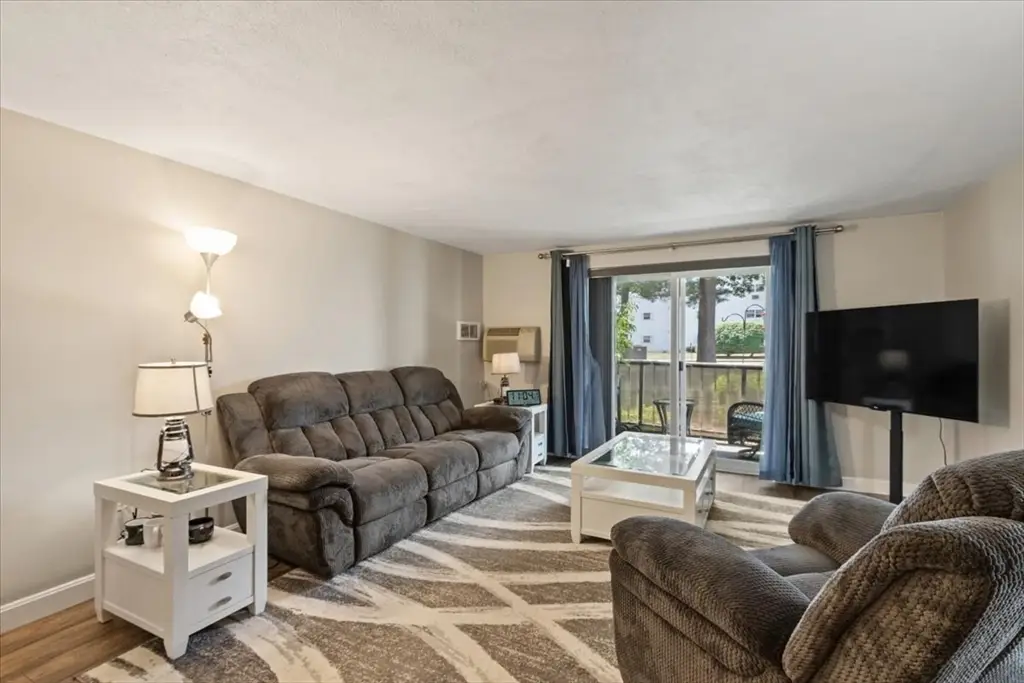 46 Greentree Ln #16, Weymouth, MA 02190 - #1