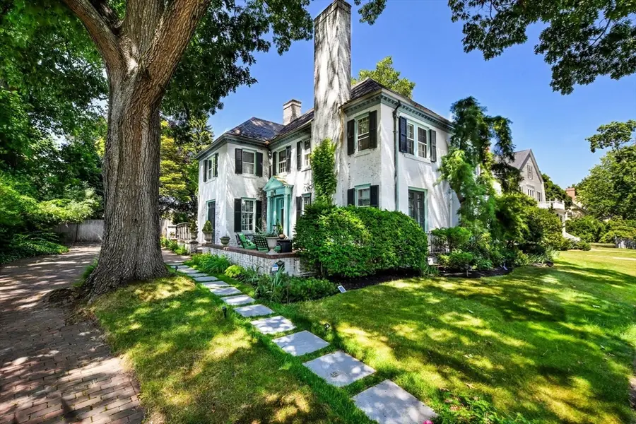 47 Moreland Ter, New Bedford, MA 02740 - #2