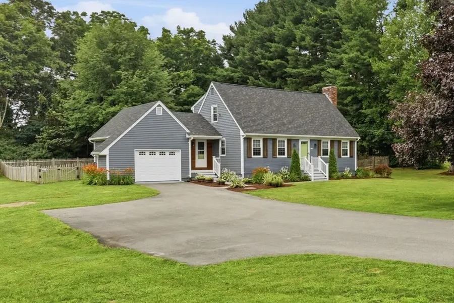 880 Wood St, Swansea, MA 02777 - #2