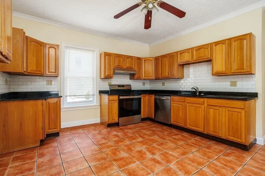 234 Main, Leominster, MA 01453 - #2