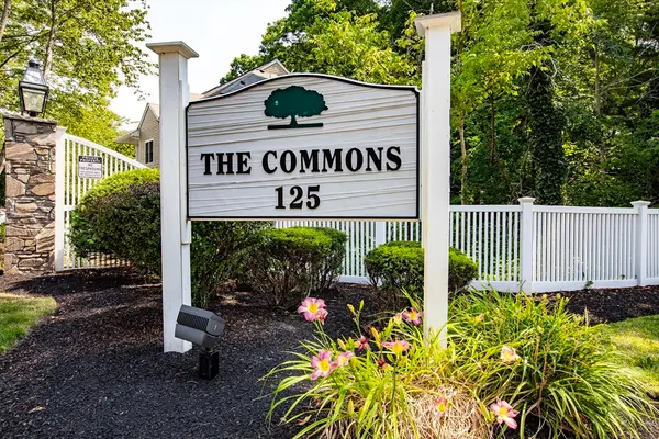 125 Highland Street #402, Taunton, MA 02780