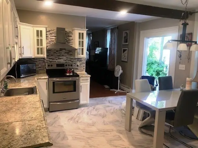 23 Eleventh Street #2, Lowell, MA 01850 - #3