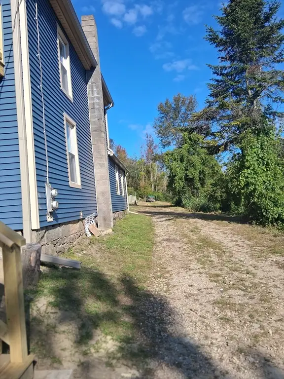 48 Curtis, Hinsdale, MA 01235 - #3