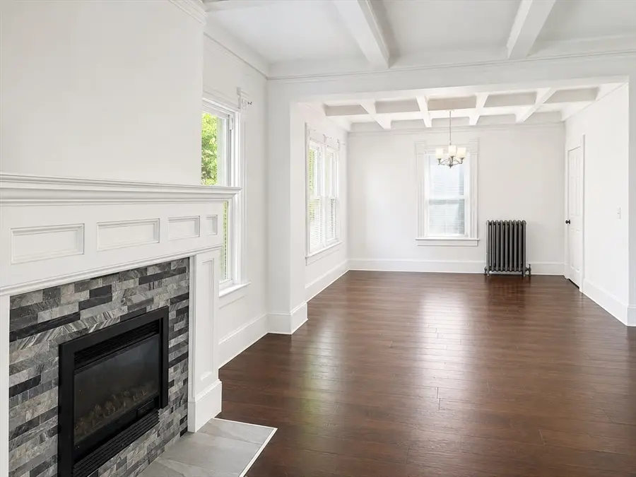 46 Mapledell, Springfield, MA 01109 - #2