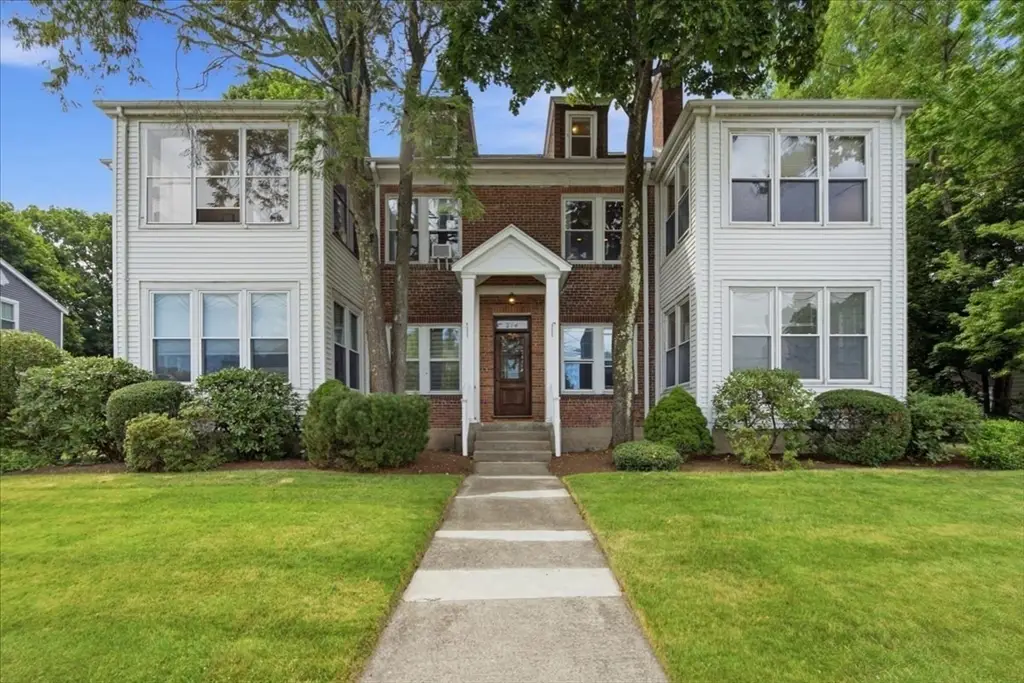 314 Newtonville Avenue #4, Newton, MA 02460 - #1