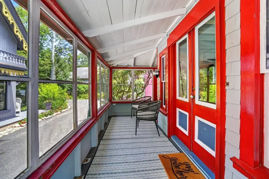 21 Butler Avenue #1, Oak Bluffs, MA 02557 - #3