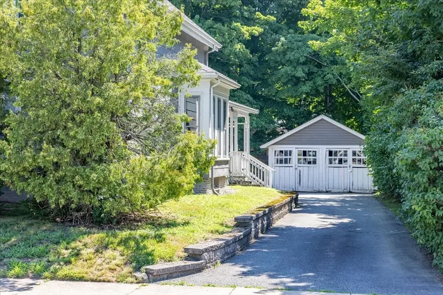 5 Washington St, Stoneham, MA 02180 - #2