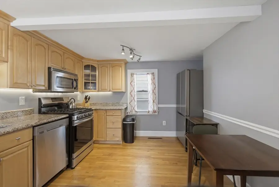 9 Clyde St #9, Somerville, MA 02145 - #3