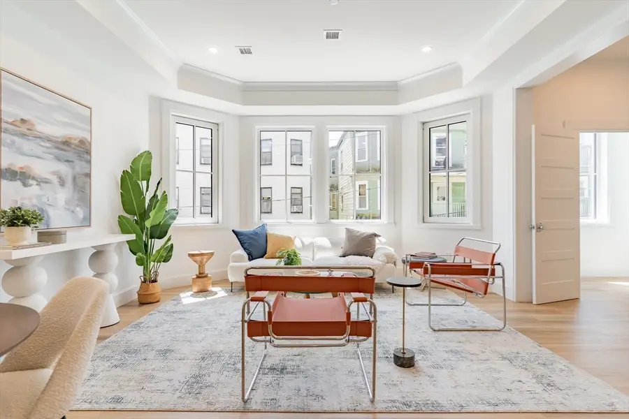13 Bird St #2, Boston, MA 02125 - #3