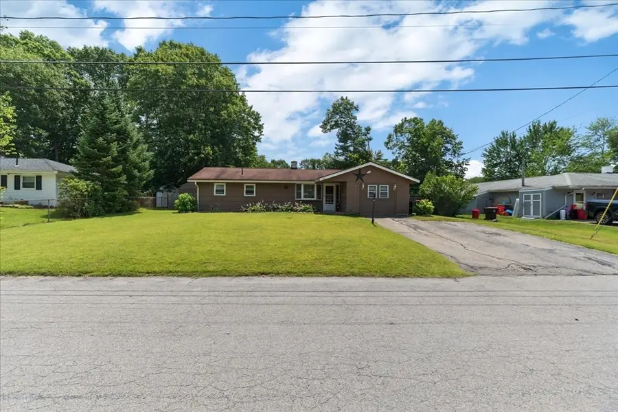 31 Stephen Dr, Brockton, MA 02302 - #2