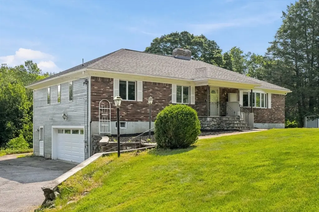 24 Uptack Rd, Groveland, MA 01834 - #1