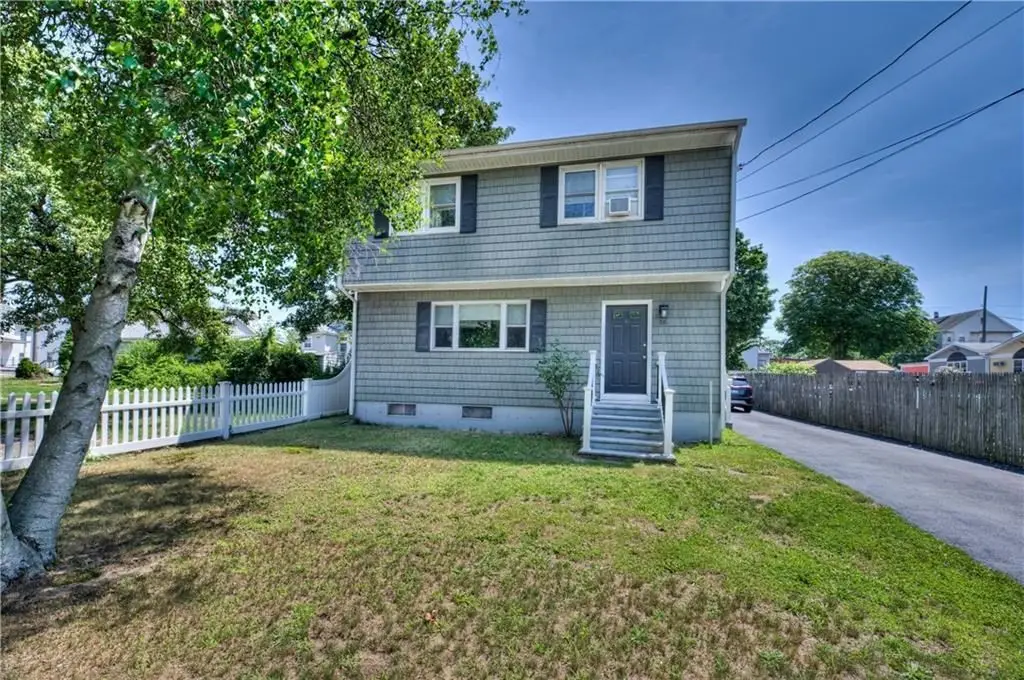 16 Arlington Ave, Warren, RI 02885 - #1