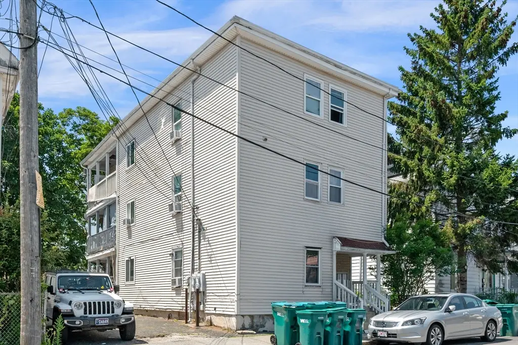 9 S Elm St, Lynn, MA 01905 - #1
