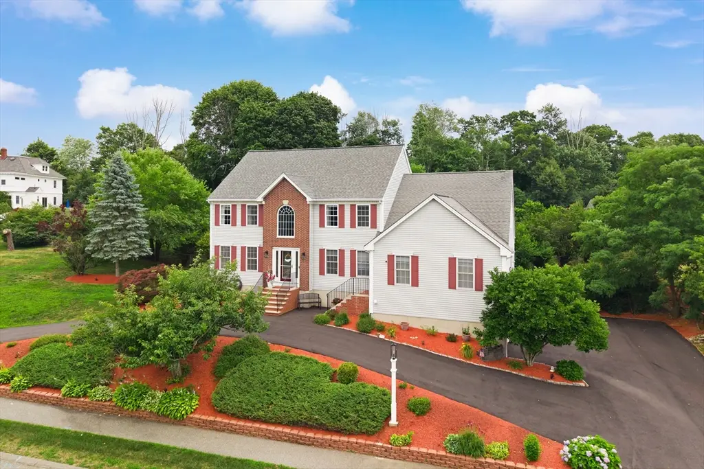 24 Sheridan Ln, Tewksbury, MA 01876 - #1