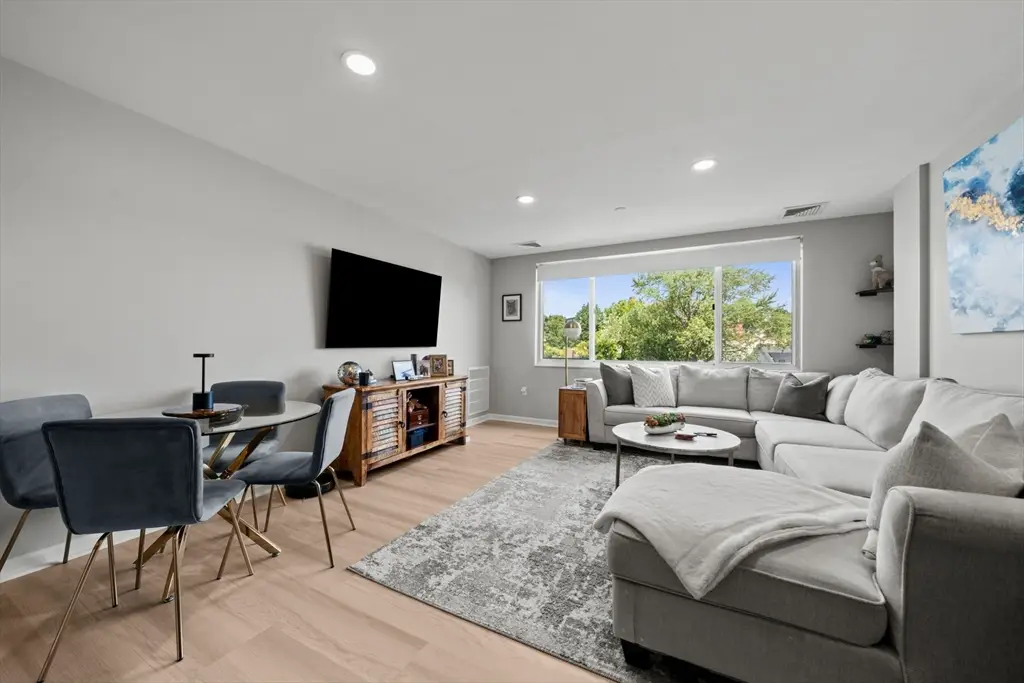 30 Chelsea St #501, Everett, MA 02149 - #1